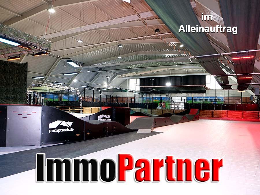 ca. 3.200m² Halle - Rollschuh, Inliner, Skateboard, Elektroroller, Lasertag, SK8, Paddel .