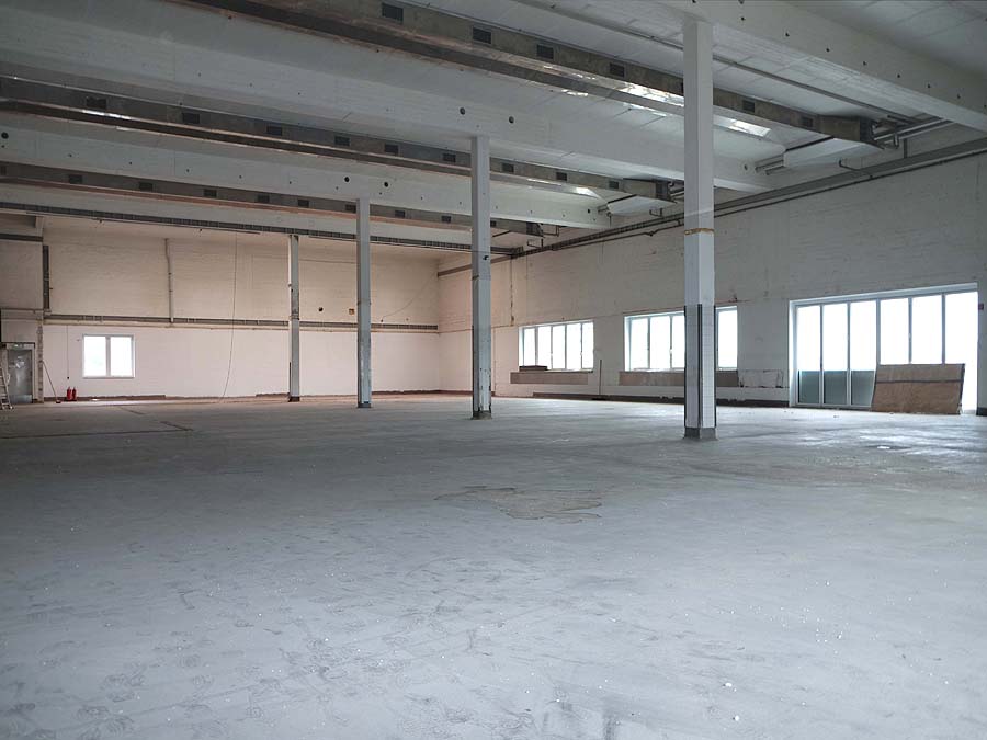 Multifunktions-Halle - Bodenbelastung ca. 2.500 kg/m²