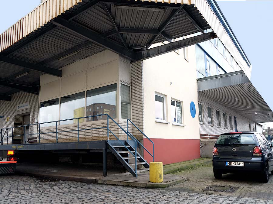 Lager- & Logistikhalle - Rampenandienung - Halle 2