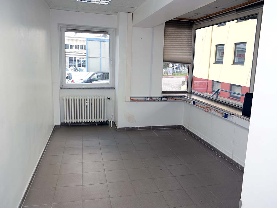 Bürobereich - ca. 80 m²
